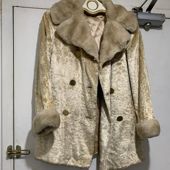 VINTAGE ARISTOCRAT FAUX & REAL FUR DOUBLE BREAST COATS SIZE S - Picture 7 of 13